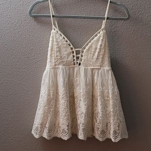 White lace tank top